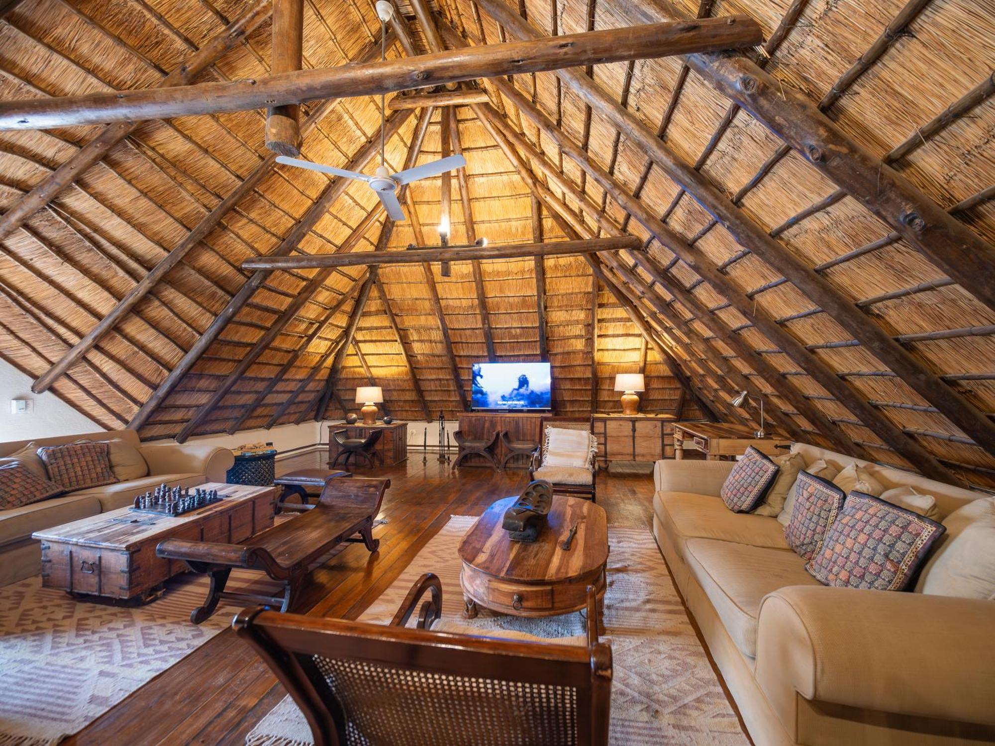 Nyati Safari Lodge Ходспруит Екстериор снимка