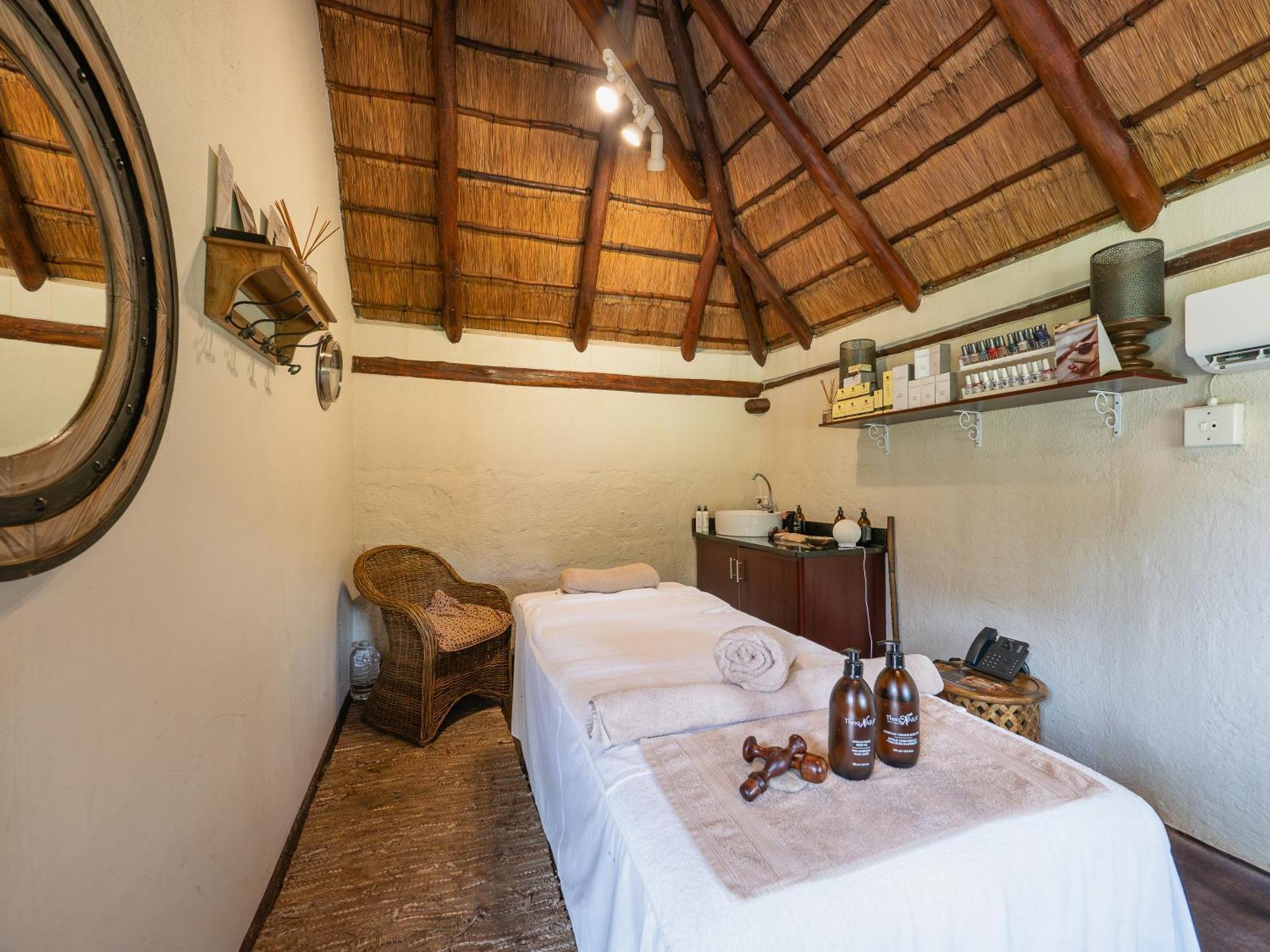 Nyati Safari Lodge Ходспруит Екстериор снимка
