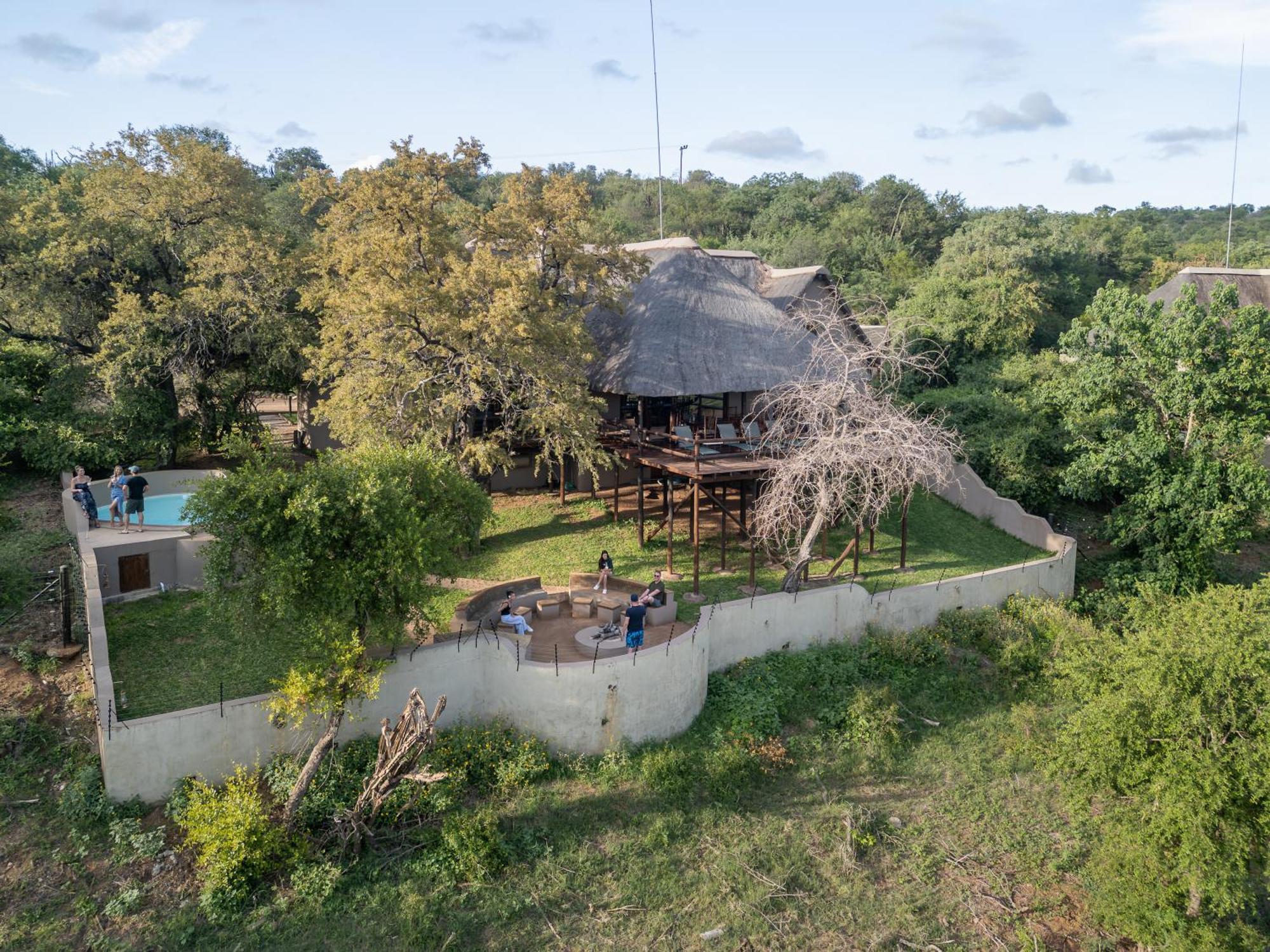 Nyati Safari Lodge Ходспруит Екстериор снимка
